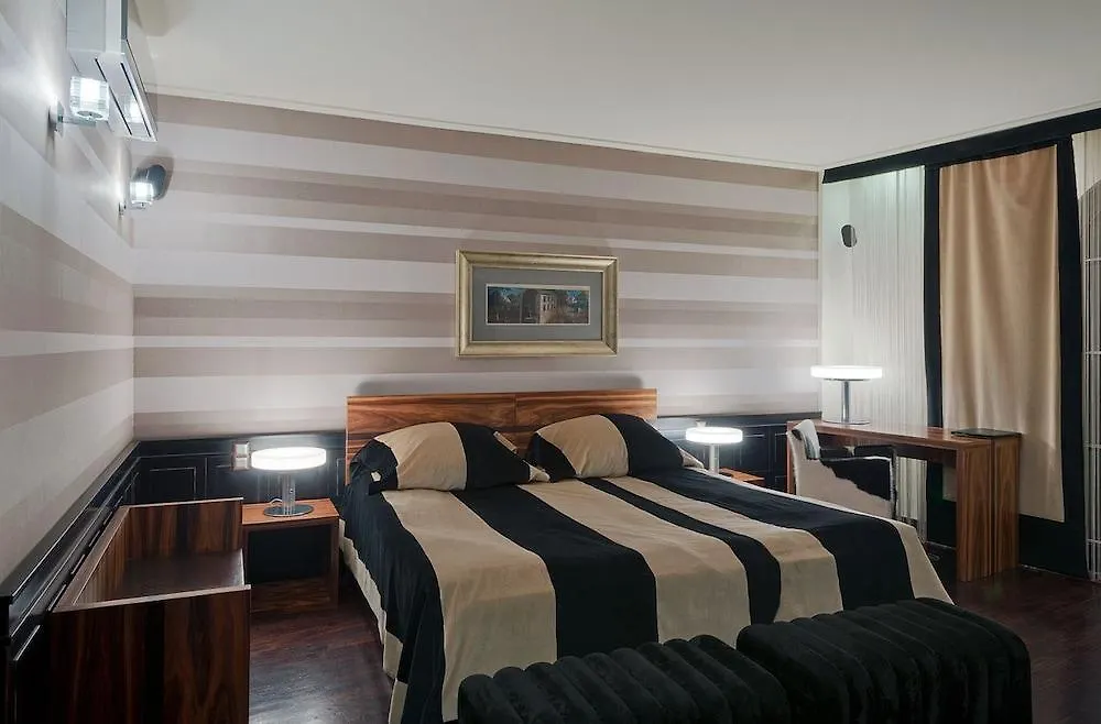 Hotel Wentzl Kraków 4*,